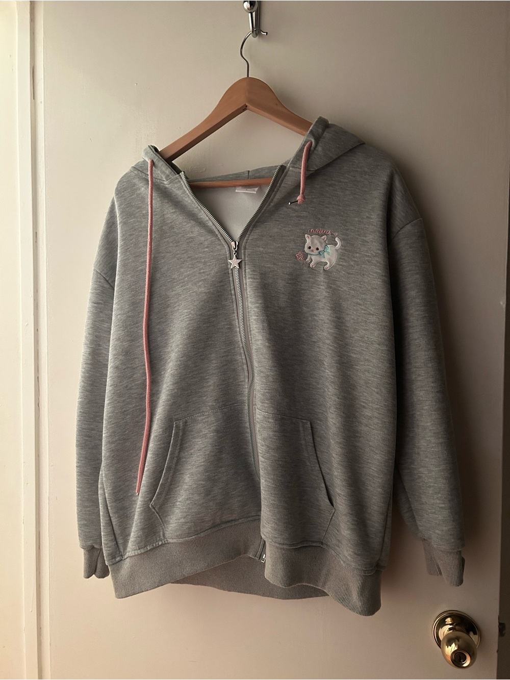 Women's Oversized Cat Light Grey Zip Up Hoodie